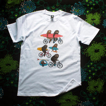 Load image into Gallery viewer, To the beach T-shirt
